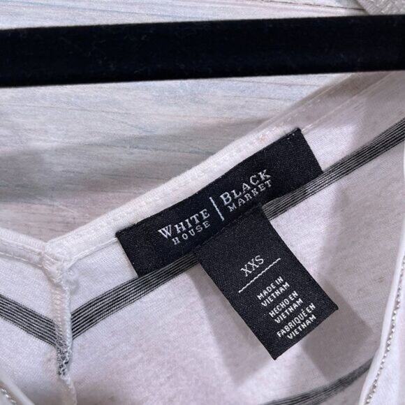 White House Black Market Chevron Stripe 3/4 Sleeve Tee Off White Gray Womens XXS - Picture 6 of 6